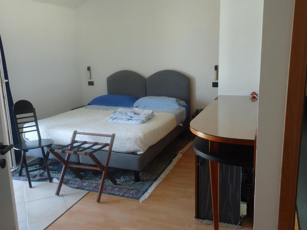 רימיני Hotel L&V חדר תמונה